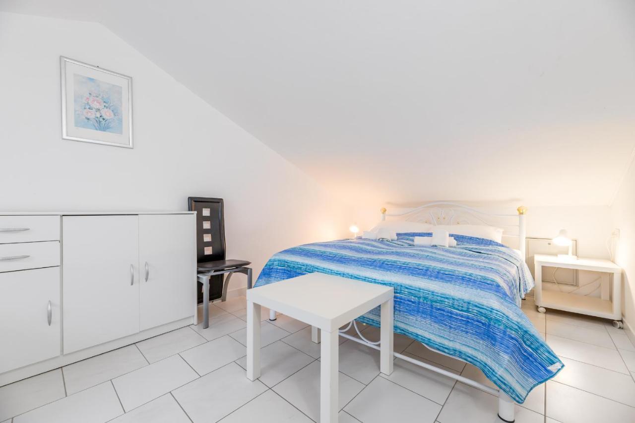 Beach Holiday Baska Екстер'єр фото
