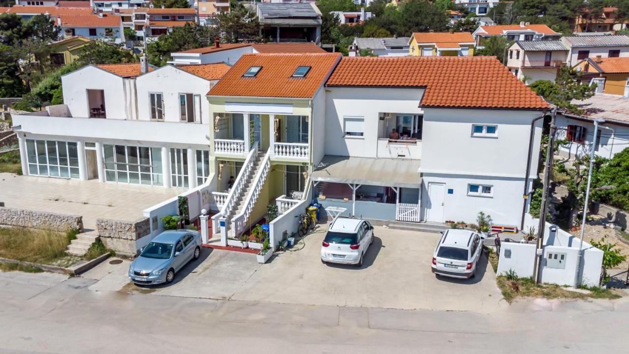 Beach Holiday Baska Екстер'єр фото