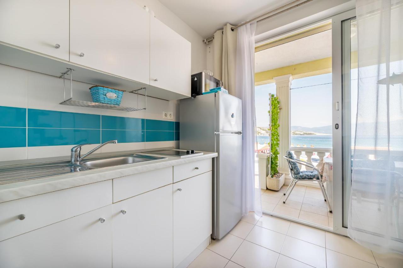 Beach Holiday Baska Екстер'єр фото