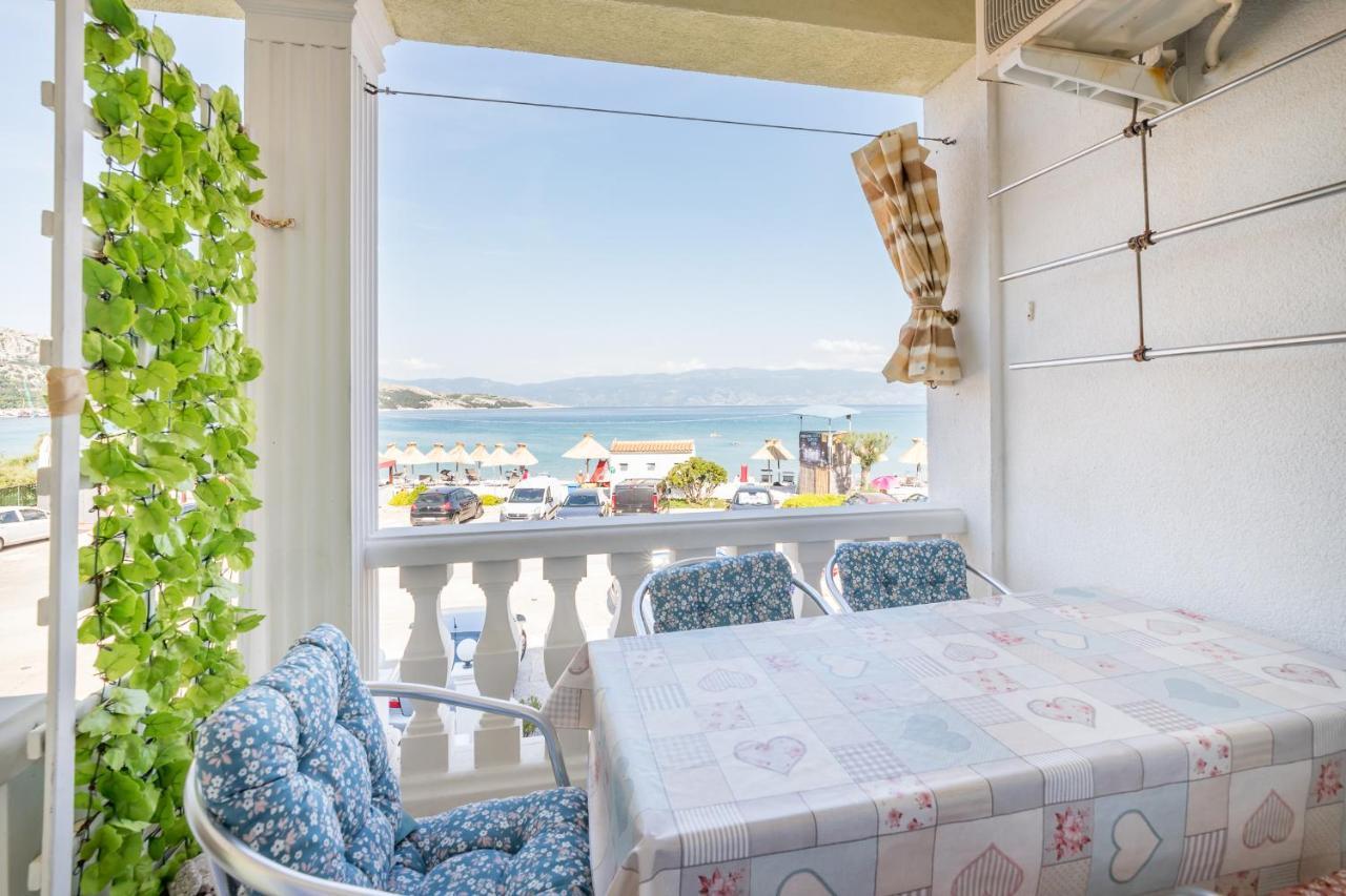 Beach Holiday Baska Екстер'єр фото
