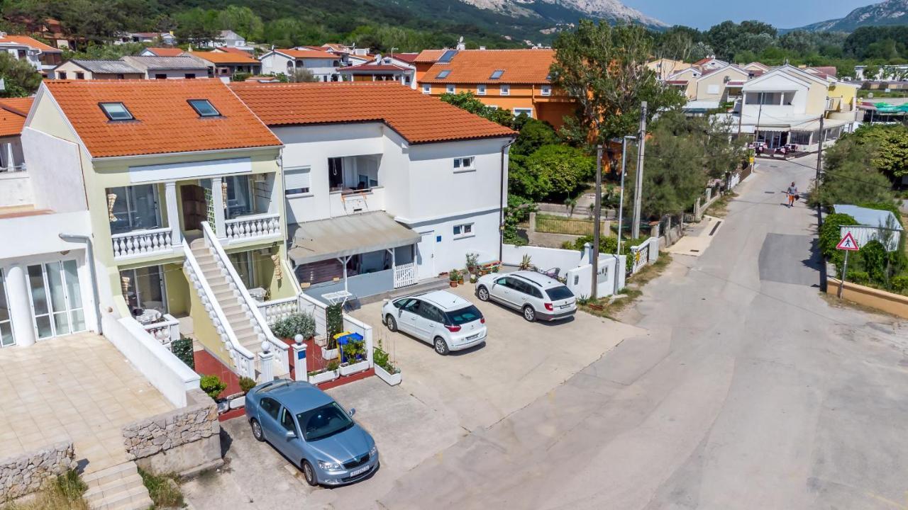 Beach Holiday Baska Екстер'єр фото
