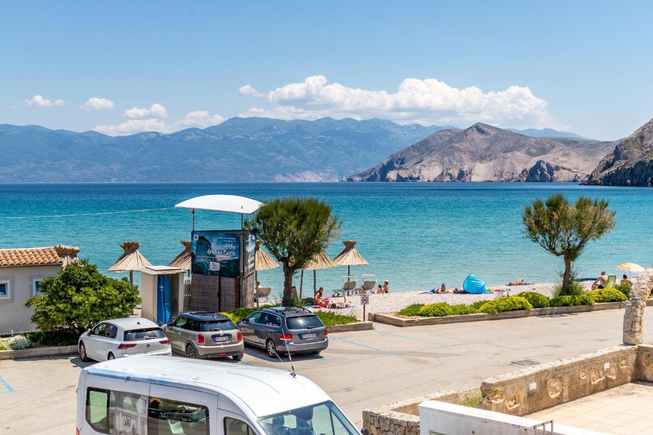 Beach Holiday Baska Екстер'єр фото